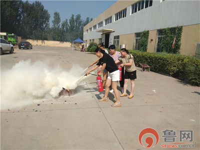 德州市經開區宋官屯街道開展&ldquo;防火災保平安&rdquo;消防演練活動進十二里莊工業園