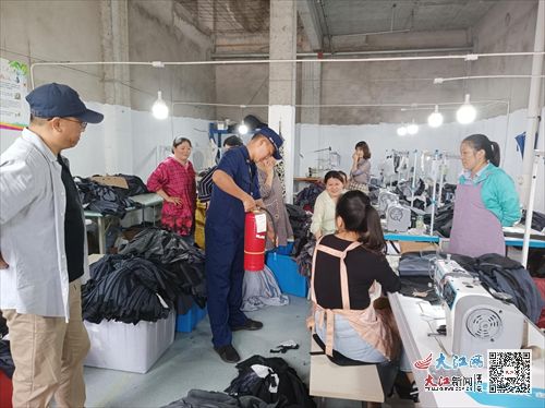 湖口縣雙鐘鎮開展紡織服裝加工廠消防安全復查行動